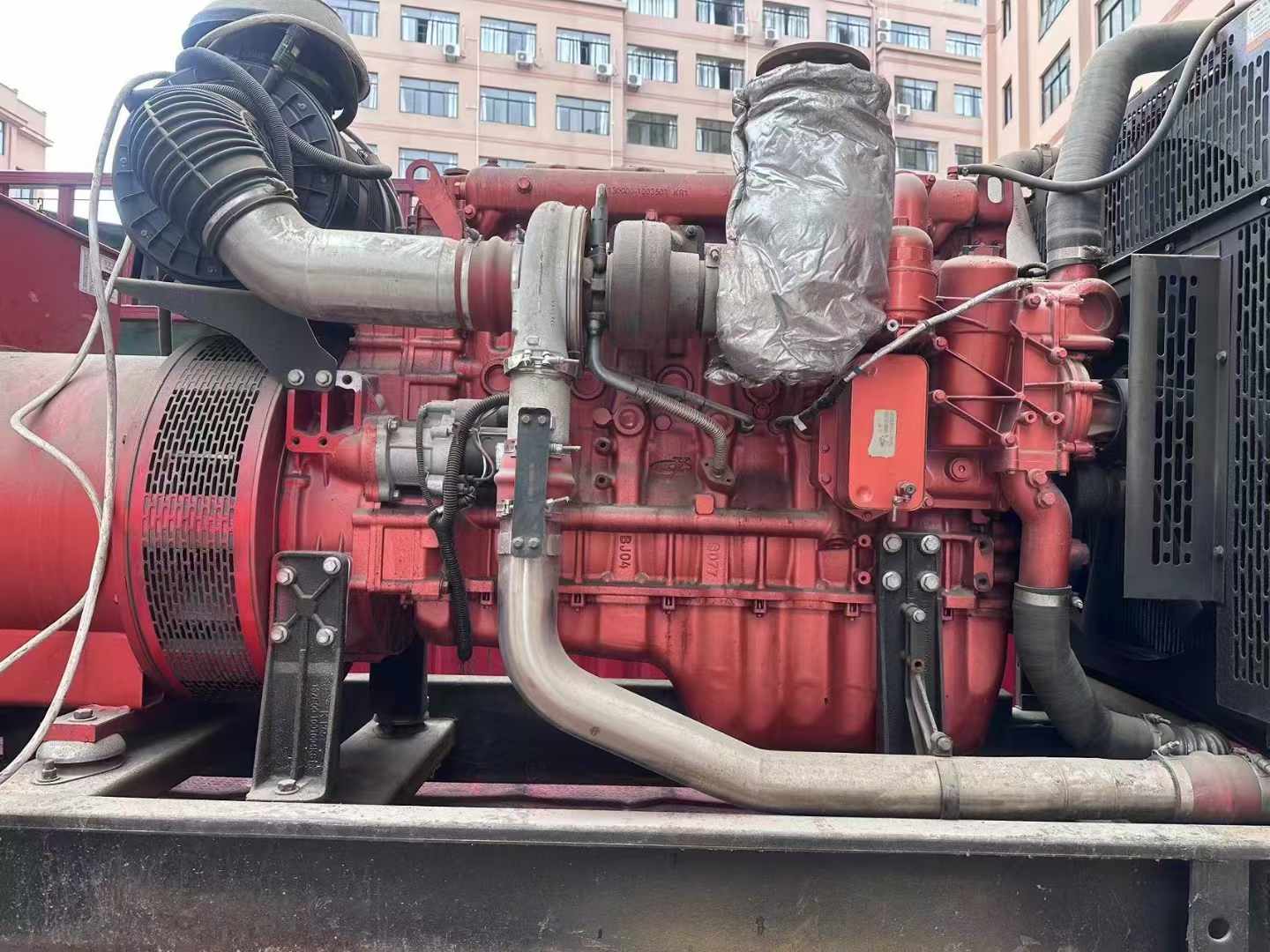 果洛如何选择适合 600kW 柴油发电机组的过载保护器?