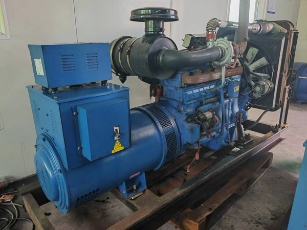 果洛100kW柴油发电机组使用多级机油有哪些优缺点？